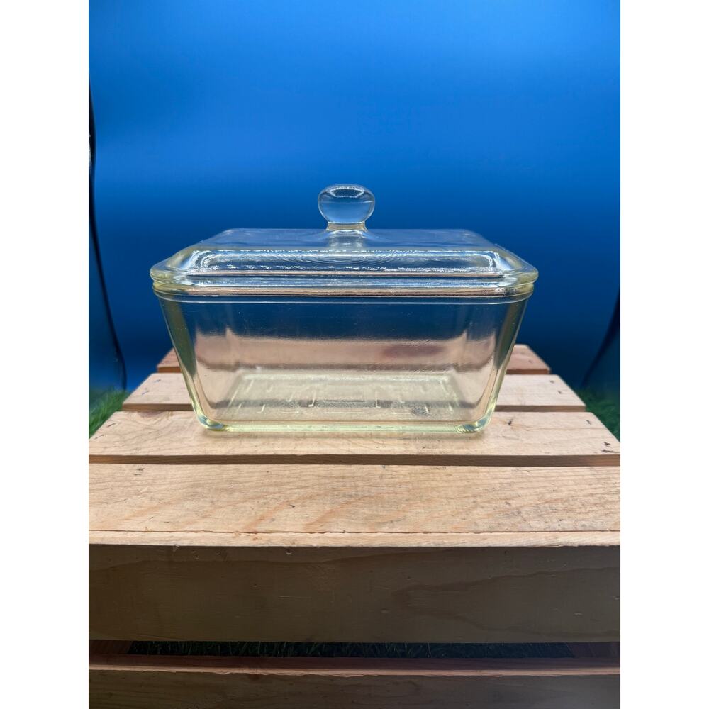 Vintage Glasbake Clear Glass Covered Refrigerator Dish with Lid (Style #305)